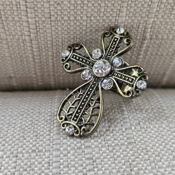 Free Press Ring Women Fashion Ring Gold Tone vintage Style Size adjustable 7-8 - Picture 2 of 10